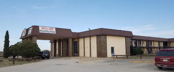 West Texas Inn & Suites Midland 4